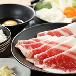 コウネ牛を使ったすき焼きは赤身と脂身のバランスが◎さっぱりとした後口で何枚も食べたくなります！