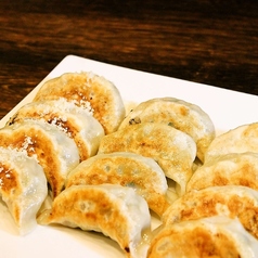 餃子酒場 新橋本店の特集写真