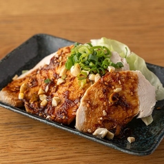 かつぺい自家製ソースがけよだれ鶏