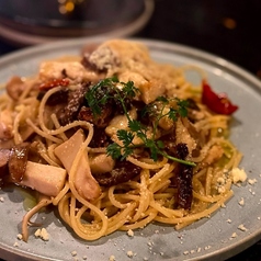 ポルチーニ茸含む「5種のキノコ」のパスタ 焦がしバターのソース