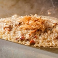 料理メニュー写真 鉄板で作る玄米リゾット