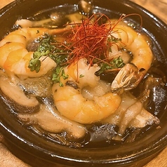 海老とキノコのアヒージョ