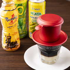 本場ベトナムコーヒーや珍しいエナジードリンクも勢揃い