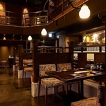 落ち着いた和モダンな店内★広々とした店内でごゆっくり過ごせます！