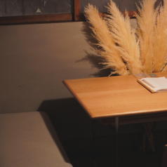 20名様から貸し切り可能です。団体様のご利用もお気軽にお待ちしております。