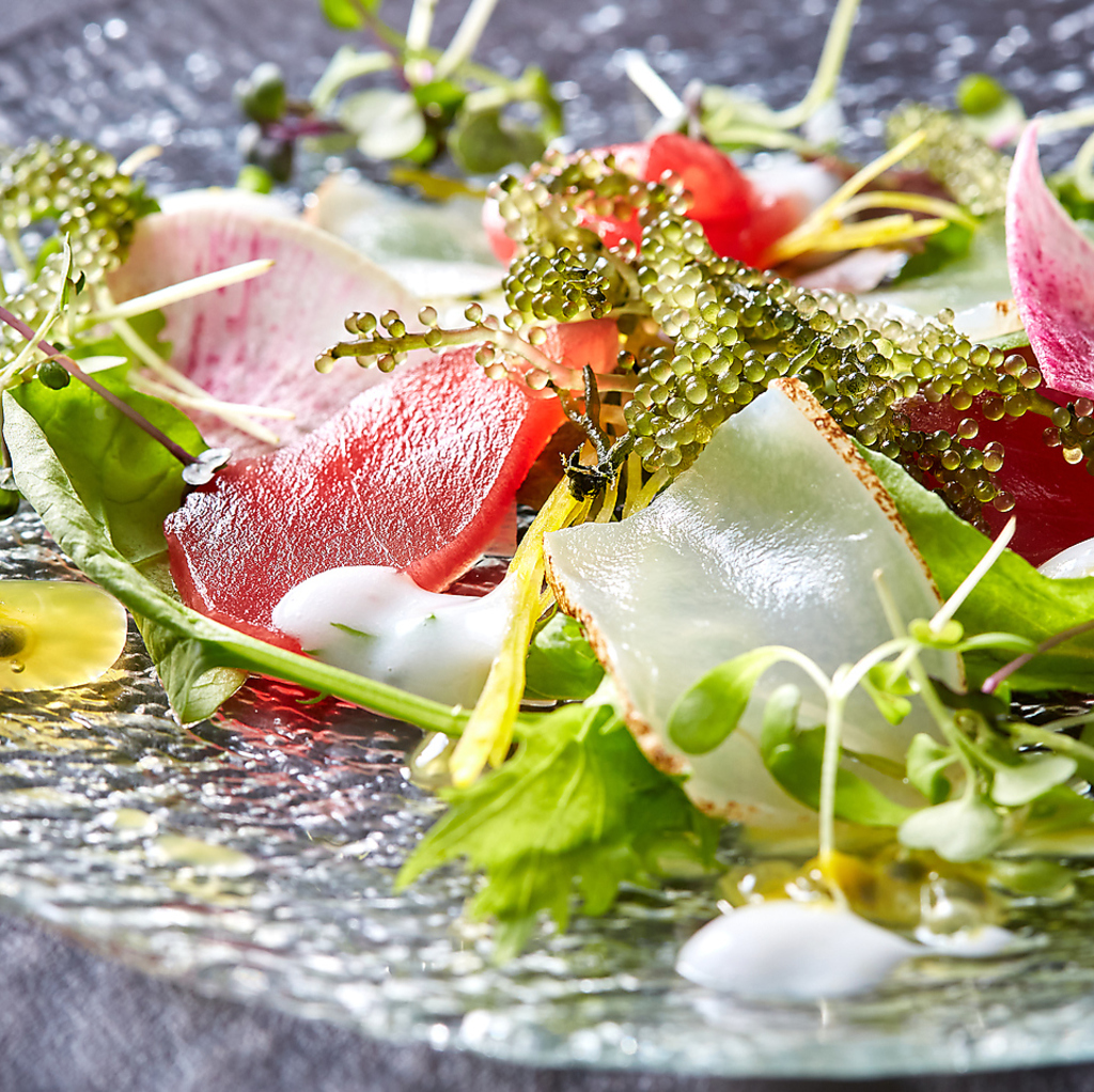 県産魚などを使用した季節の前菜