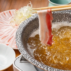 契約農家直送！鹿児島ブランド『黒豚』をしゃぶしゃぶで♪黒豚しゃぶしゃぶ食べ放題プランは5000円！の写真