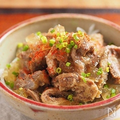 牛スジポン酢/だし巻きたまご/とうもろこしの素揚げ/いかバター焼き/鶏皮餃子