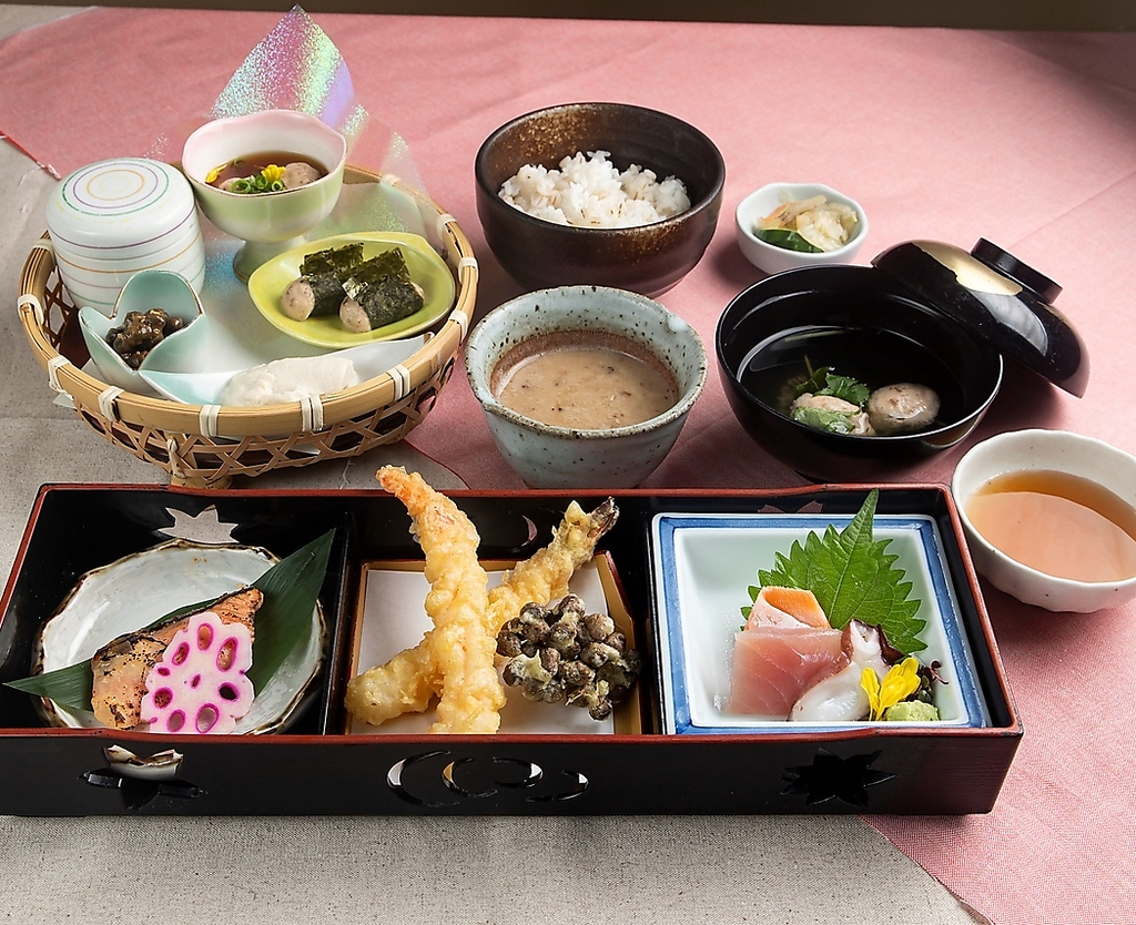 御膳は税込968円～ご用意しております