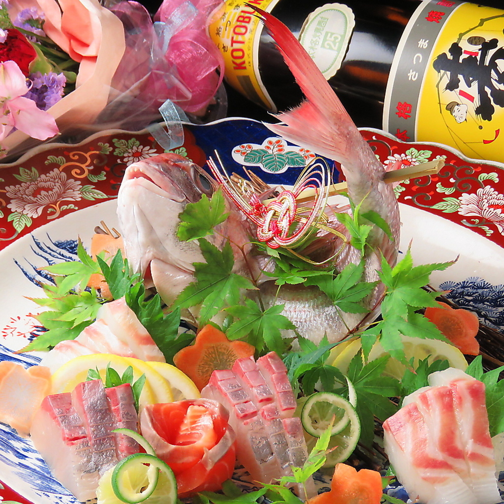 その日の特に美味しい旬の魚を毎日市場から仕入れています！四季折々のお魚を是非ご堪能ください♪