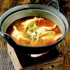 辛味噌豚骨炊き餃子