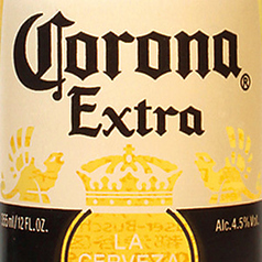 コロナ　エキストラ　[ボトル]〈メキシコ　ピルスナー〉ALC：4.5％/IBU：19