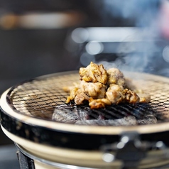 かくやす名物 炭火焼く鳥　一人前