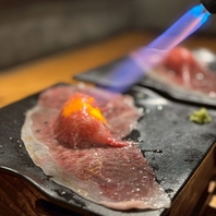 新鮮度抜群の炙り肉寿司