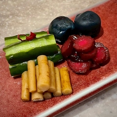 お漬物盛り合わせ