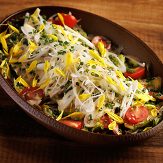 やわらか茹で鶏のうまかサラダ