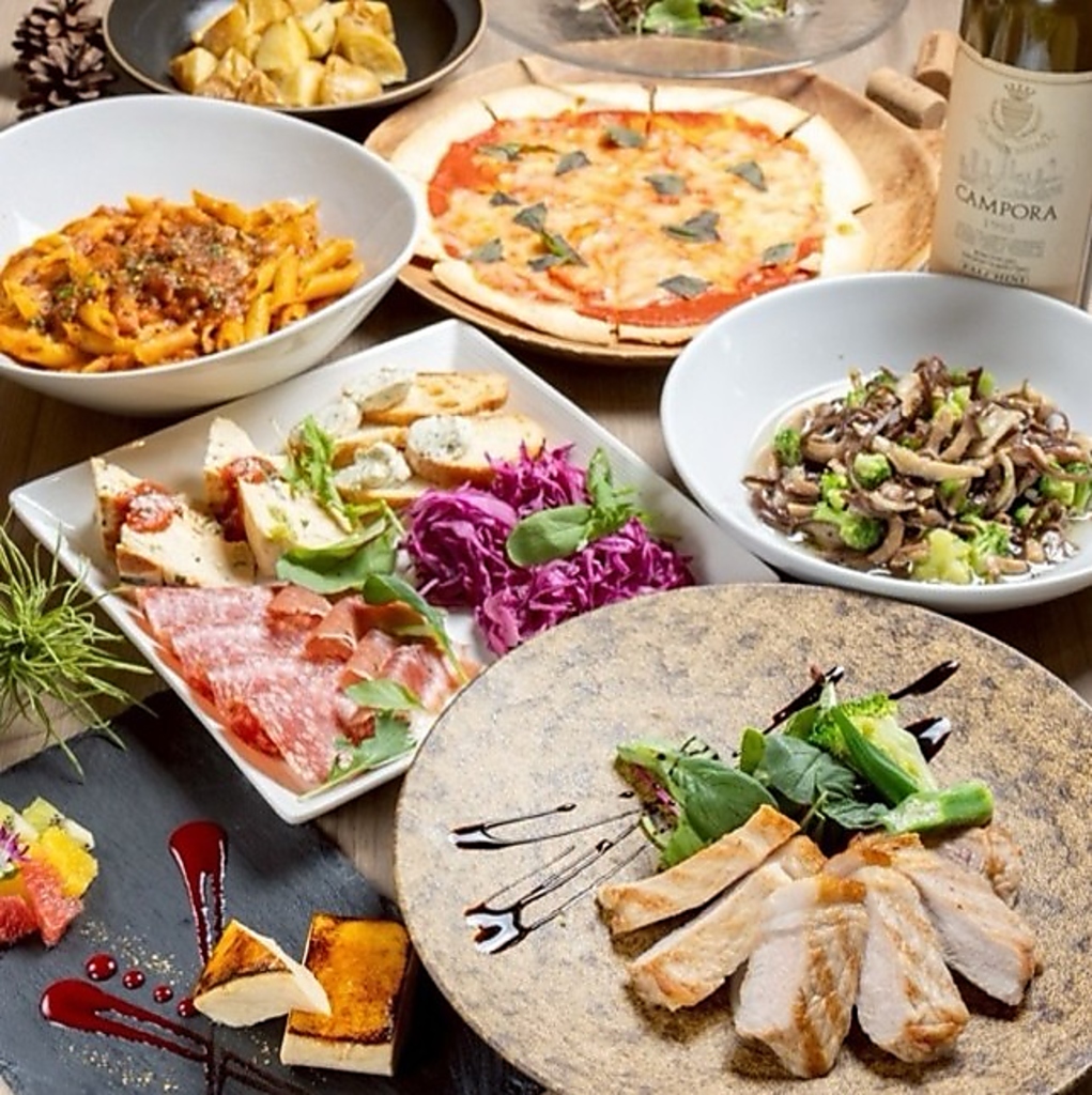 地産地消イタリアンのコースは5,500円～ご用意しています。（別途飲み放題追加可）