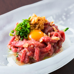 馬肉のごま塩ユッケ/海老アボのわさびマヨネーズ和え