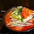 寒い冬にオススメのキムチチゲ♪本場韓国の味を座日、ご賞味ください。