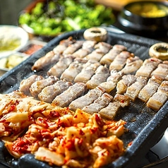 韓国酒場ソウルミート 新大久保の特集写真