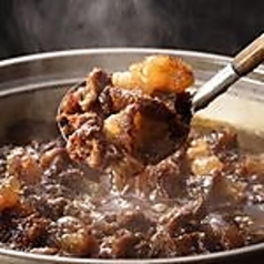 おでん屋さんの牛すじ豆富と旬菜煮込み