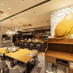 テーブル席※お席のご予約はお気軽にお問い合わせください。