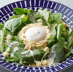 クラブケーキサラダ　～カルボナーラ仕立て～