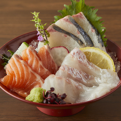 刺身盛り合わせ　3種