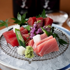 マグロ刺身三種盛り合わせ