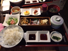 和食ダイニング ひととき 2号店のおすすめランチ1