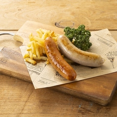 BIGフランクフルト2種盛り(シュラスコとハーブソーセージ)