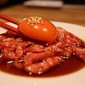 料理メニュー写真 黒毛和牛のユッケ