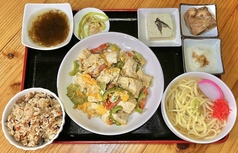 南城食堂酒場 かりゆしのおすすめランチ1