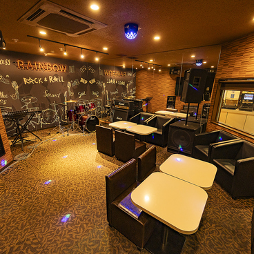 カラオケレインボー 難波なんさん通り店の雰囲気1