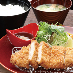 八女ふくふく豚のロースカツ膳