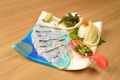 料理メニュー写真 熟成県産魚の薄造り