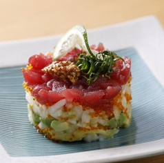 本まぐろとアボカドのタルタル