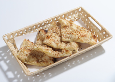 アーモンドナン