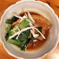 毎日楽しめる女将のお料理。