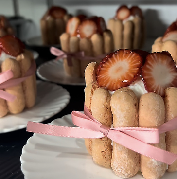 black whitee ブラックホワイトのおすすめ料理1