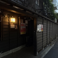 全３階の広々とした店内！大人数の宴会からサク飲みまで