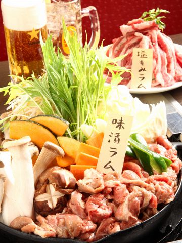 夜景を見ながら♪生ラムジンギスカン食べ飲み放題2時間3800円！