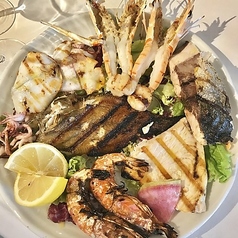 福井、若狭湾直送!新鮮魚介類のグリルミスト