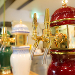 国内最大規模のビールコンペティションで毎年数々の賞を受賞！多彩な地ビールが楽しめます。