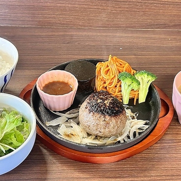 ハンバーグfeat ばらてぃえのおすすめ料理1