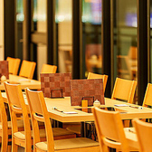 各種カードやPayPayに対応。スマートでスムーズな会計が可能です。