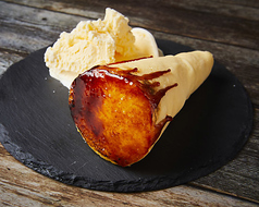 バニラアイスクレープブリュレ　Vanilla Ice Cream Crepe Brulee