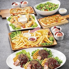 自慢のコース料理も充実！