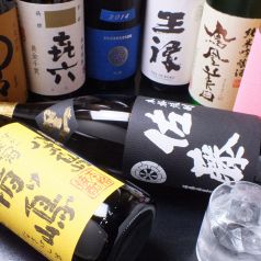 厳選した全国各地の銘酒が◎日本酒・焼酎が豊富！