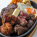料理メニュー写真&nbsp;贅沢盛り　(デミグラスソース/トマトソース/ハジメソース)